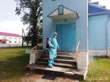 Задля попередження розповсюдження коронавірусу проведено дезінфекцію у трьох населених пунктах області