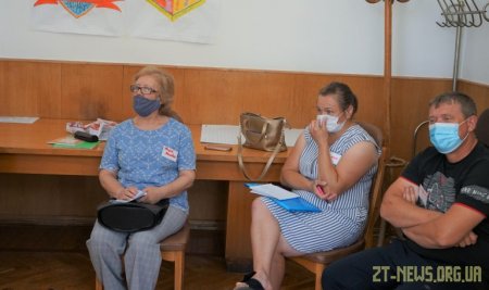 Ще дві групи кандидатів у прийомні батьки пройшли навчання у Житомирі