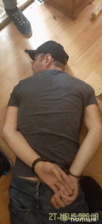 Правоохоронці затримали у столиці підозрюваного у вбивстві однієї людини та пораненні ще вісьмох