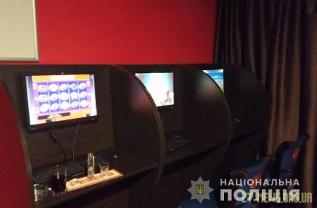 У Житомирі та Олевську правоохоронці викрили нелегальні гральні заклади
