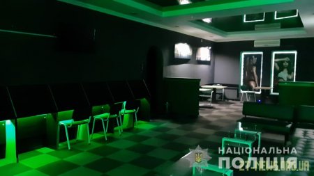 Підпільну мережу гральних закладів викрили правоохоронці на Житомирщині