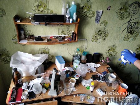 У Житомирі поліцейські викрили підпільну нарколабораторію