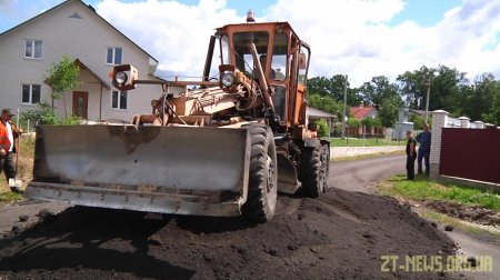 У Житомирі зрізаним асфальтом планують укласти 300 вулиць і провулків
