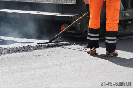 До кінця тижня обіцяють завершити ремонт дороги на вулицях Леха Качинського та Чуднівській