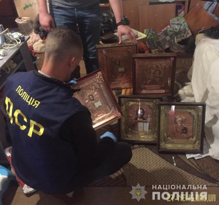 У Бердичеві поліція ліквідувала канал постачання наркотиків до установи виконання покарань