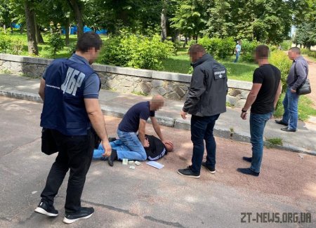 У Житомирі СБУ викрила на корупції посадовця Державної екологічної інспекції