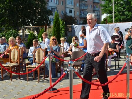 У Житомирі відзначили талановитих учнів мистецьких шкіл