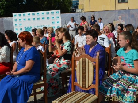 У Житомирі відзначили талановитих учнів мистецьких шкіл