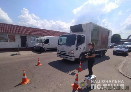 У Коростені 3-річний хлопчик потрапив під колеса автомобіля