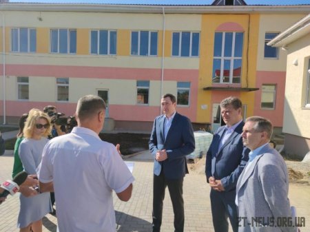 У Житомирській області з робочою поїздкою перебуває Міністр розвитку громад і територій України Олексій Чернишов