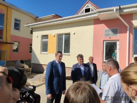 У Житомирській області з робочою поїздкою перебуває Міністр розвитку громад і територій України Олексій Чернишов