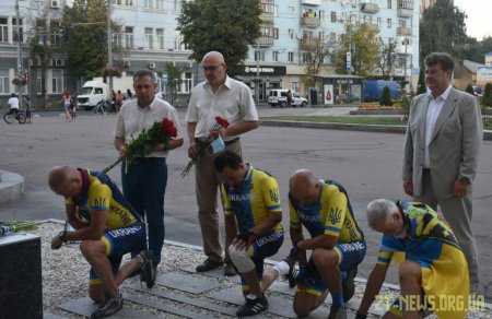 Учасники ветеранського велопробігу відвідали Житомир