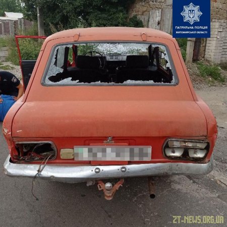 У Житомирі п’яний чоловік з сокирою кидався на людей