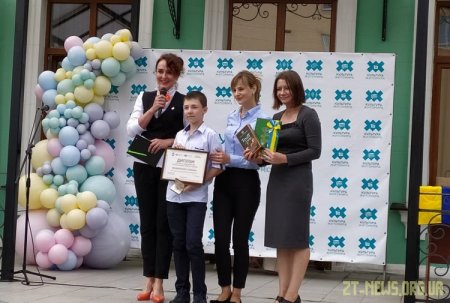 Читачі 14 бібліотек Житомира змагалися у швидкочитанні