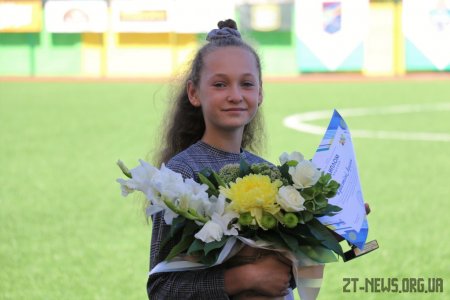 Сергій Сухомлин вручив стипендії кращим житомирським спортсменам