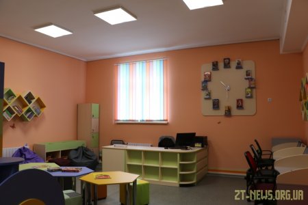Учні школи №10 відтепер вчитимуться в оновленому навчальному закладі