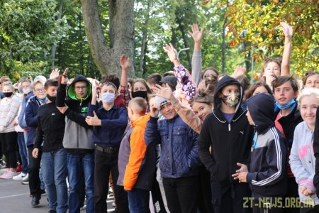 Учні школи №10 відтепер вчитимуться в оновленому навчальному закладі