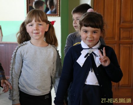Учні школи №10 відтепер вчитимуться в оновленому навчальному закладі