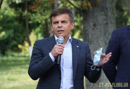 Учні школи №10 відтепер вчитимуться в оновленому навчальному закладі