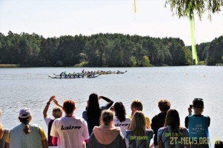 В Житомирі вперше відбувся чемпіонат України з веслування на човнах «Дракон»