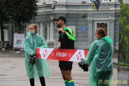 Спортивні вихідні у Житомирі - ярмарок спорту, фітнес день та Космічний Нова Пошта Напівмарафон