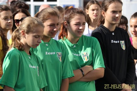 Спортивні вихідні у Житомирі - ярмарок спорту, фітнес день та Космічний Нова Пошта Напівмарафон