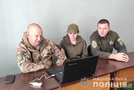 Житомирські кінологи вивчають досвід колег по використанню службових собак у протидії коронавірусу