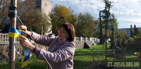 У Житомирі висадили 28 дубів в пам'ять про загиблих військових