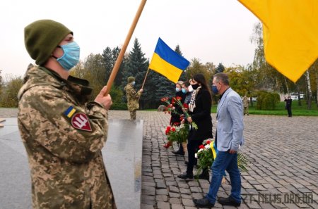У Житомирі вшанували пам'ять загиблих в роки Другої світової війни
