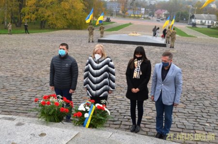 У Житомирі вшанували пам'ять загиблих в роки Другої світової війни