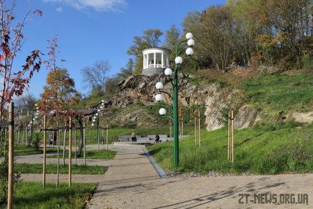 Реконструкція набережної річки Тетерів триває