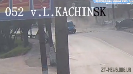 Камери відеоспостереження на Чуднівському мосту зафіксували подвійне ДТП