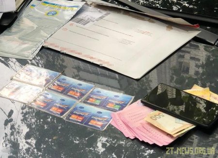 СБУ в Житомирі затримала чиновника Укртрансбезпеки, який систематично отримував хабарі від автоперевізників