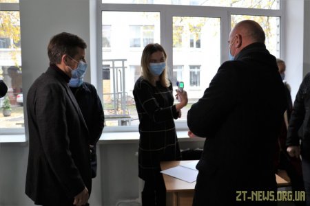 В одній із шкіл Житомира 40% персоналу вже перехворіли коронавірусом