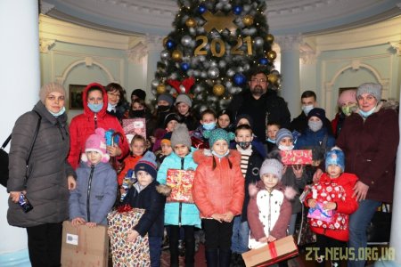 У Житомирі провели соціальну акцію «Різдво в коробці»