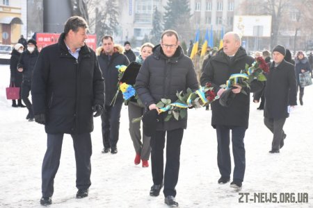 У День Соборності України в Житомирі вшанували пам’ять відомих українських діячів