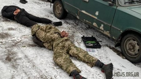 Поблизу Житомира затримали п'ятьох наркоділків, які виготовляли амфетамін