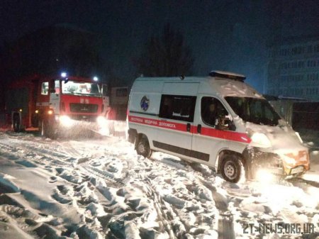 Упродовж доби рятувальники області надавали допомогу водіям вантажівок та швидких