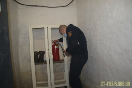 У Житомирі рятувальники обстежують дошкільні навчальні заклади та школи