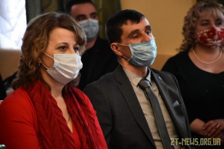 25 жінок Житомирщини отримали почесне звання «Мати-героїня»