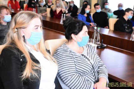 25 жінок Житомирщини отримали почесне звання «Мати-героїня»
