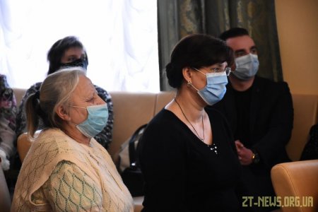 25 жінок Житомирщини отримали почесне звання «Мати-героїня»