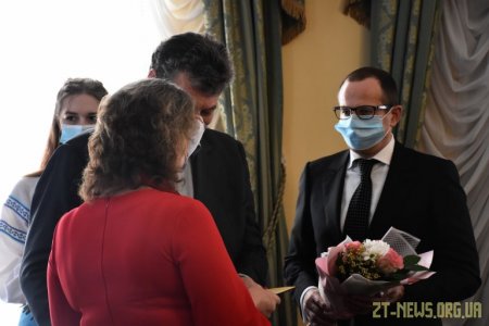 25 жінок Житомирщини отримали почесне звання «Мати-героїня»