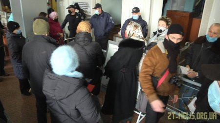 Житомиряни через суд вимагають припинити роботу заправки на проспекті Незалежності