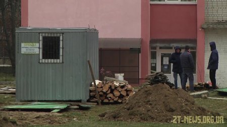 Мешканці багатоповерхівок на вулиці Героїв Десантників знову вийшли на протест