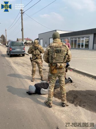 У Житомирі раніше засуджений переробляв стартові пістолети під стрільбу бойовими набоями