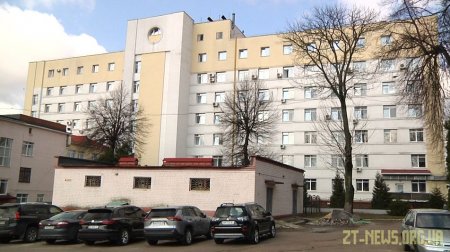 В обласній лікарні медики вимагають звільнення генерального директора