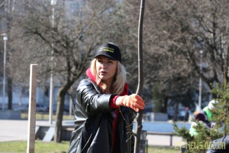 У Житомирі висадили 1000 нових дерев за день