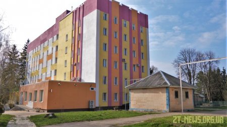 На території лікарні №1 встановили 2-тонний резервуар для рідкого кисню