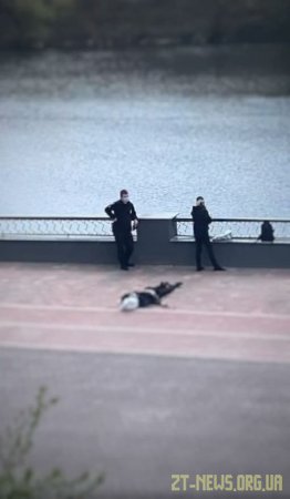 У Житомирі чоловік публічно вчинив самогубство, стрибнувши з мосту